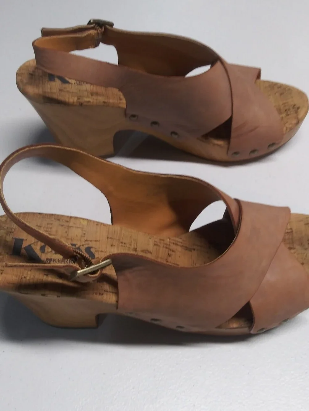 Kork Ease Mauve Studded Wooden Heel Sling Back Heel Size 9